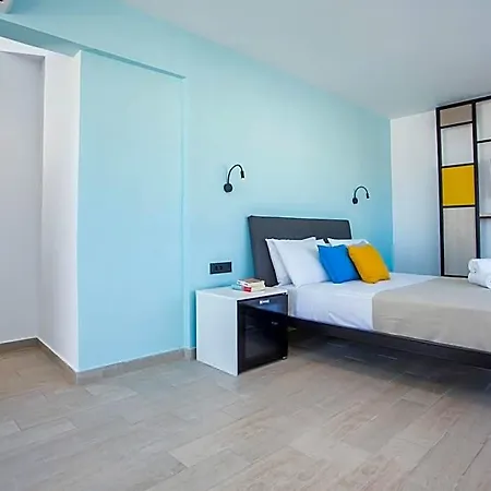 Premium Hotell 3*