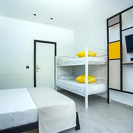 Premium Hotell 3*